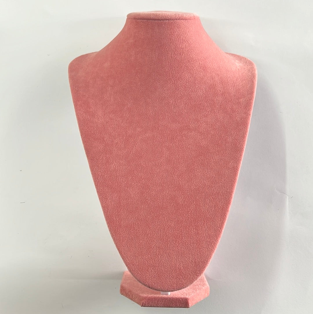 Cuello rosa grande